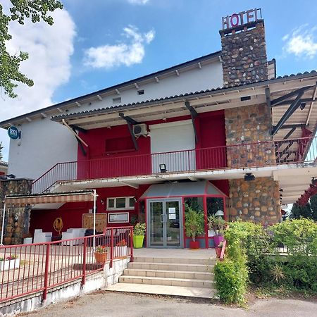 Logis Hotels - Hotel Et Restaurant Le Relais Des Garrigues Grisolles  Exterior foto